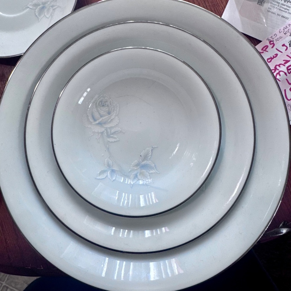 Noritake vintage discontinued, China